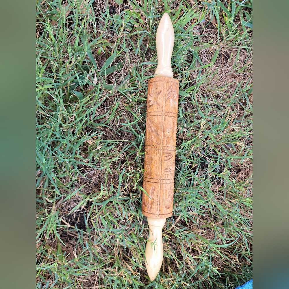Springerle Vintage German Wooden Rolling Pin